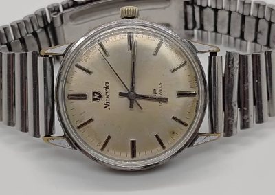 Vintage Nivada 17 Jewels F.2 Watch