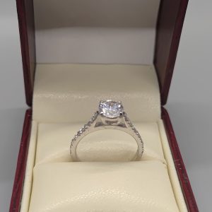 Sterling silver 925, cubic zirconia ring
