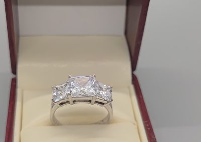 Sterling silver 925, cubic zirconia ring