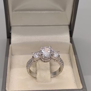 Sterling Silver 925 and Cubic Zirconia ring