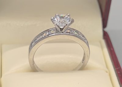 Sterling silver 925 and cubic zirconia ring